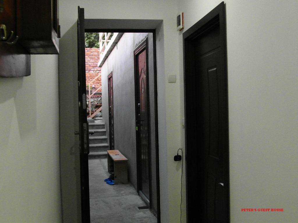 Peter'S Guest House ซิคนาคี ภายนอก รูปภาพ